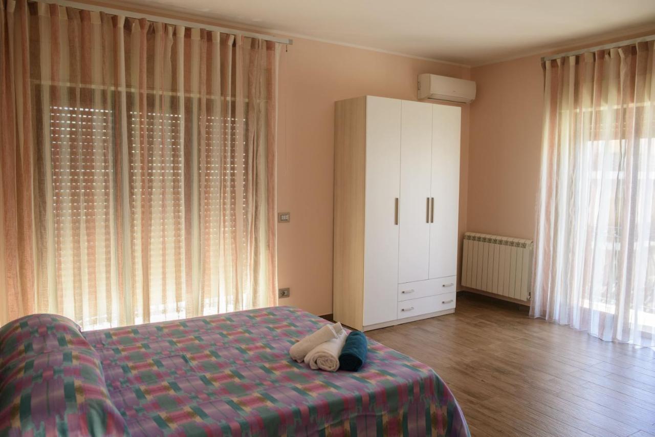 Ferienwohnung Kar House Milazzo Exterior foto